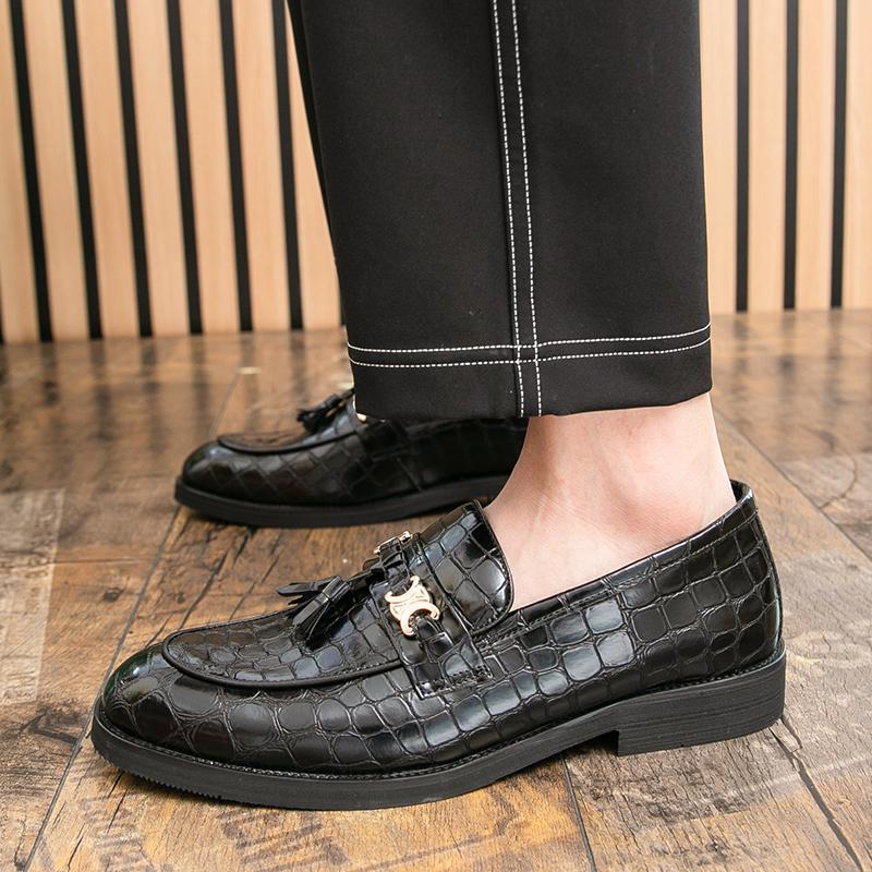 New White Casual Leather Shoes For Men Comfortable Platform Dress Shoes Man Loafers High Quality Men's Social Shoes Size 38-47