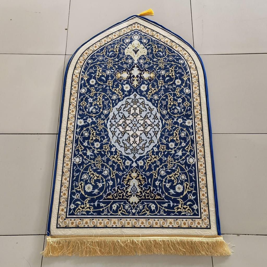 Custom Print Thick Flannel Irregular-Shaped Prayer Carpet & Living Room Floor Mat