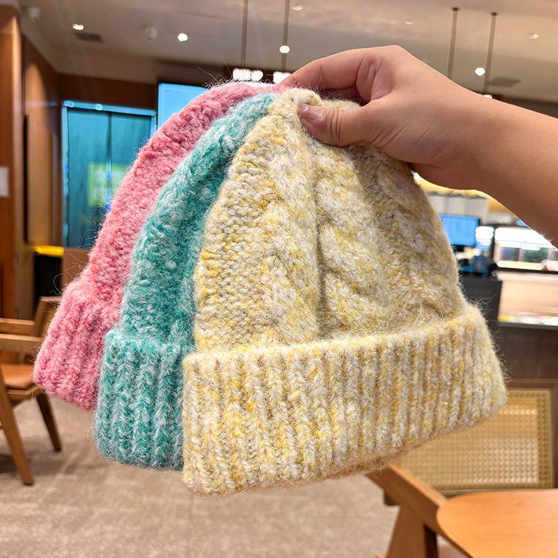 Autumn and Winter Warm Atmosphere Twist Knitted Wool Hat Men's and Women's Street Fashion Versatile Mixed Color Pullover Ear Hat