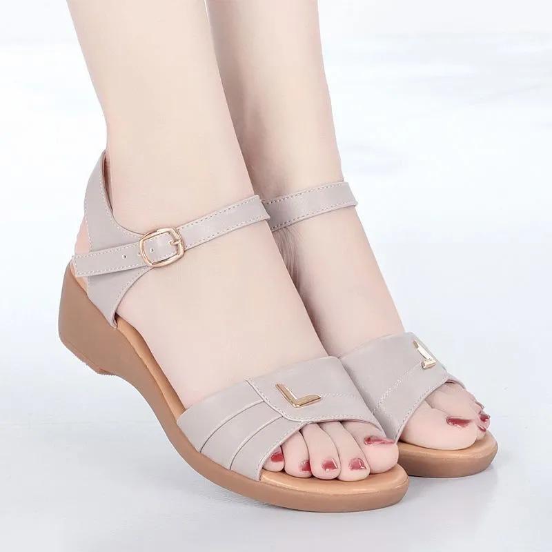 New Summer Women Sandals Open Toe Beach Shoes Female Wedges Shoes Comfortable Women's Flat Sandals Soft Soles Mom's Shoes