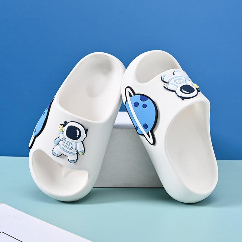 And Fashionable Breathable Childrens Outdoor Slippers With Nonslip Eva Sole Summer For