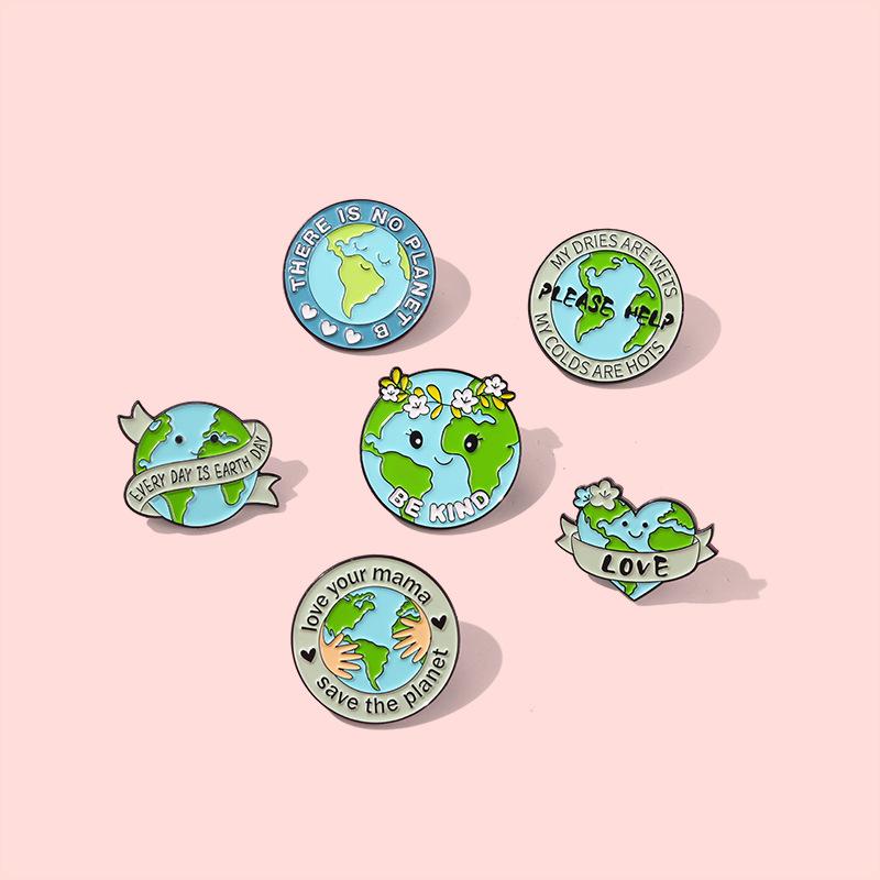 Ecofriendly Earth Geometric Love Brooch Metal Badge Pin For Sustainable Accessories Fashion