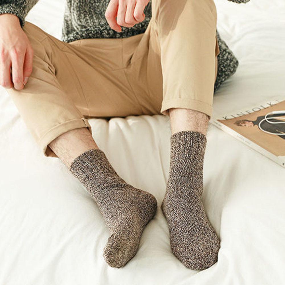 5 Pairs Winter Warm Men’s Socks Thick Fleece Socks Super Thicker Solid Color Socks Winter Socks Against Cold Snow Terry Socks