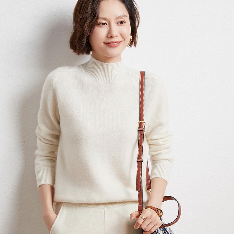 Women's 100% Wool Thickened Saddle Shoulder Sweater – Soft and Warm Half-High Neck Knitwear for Autumn and Winter
