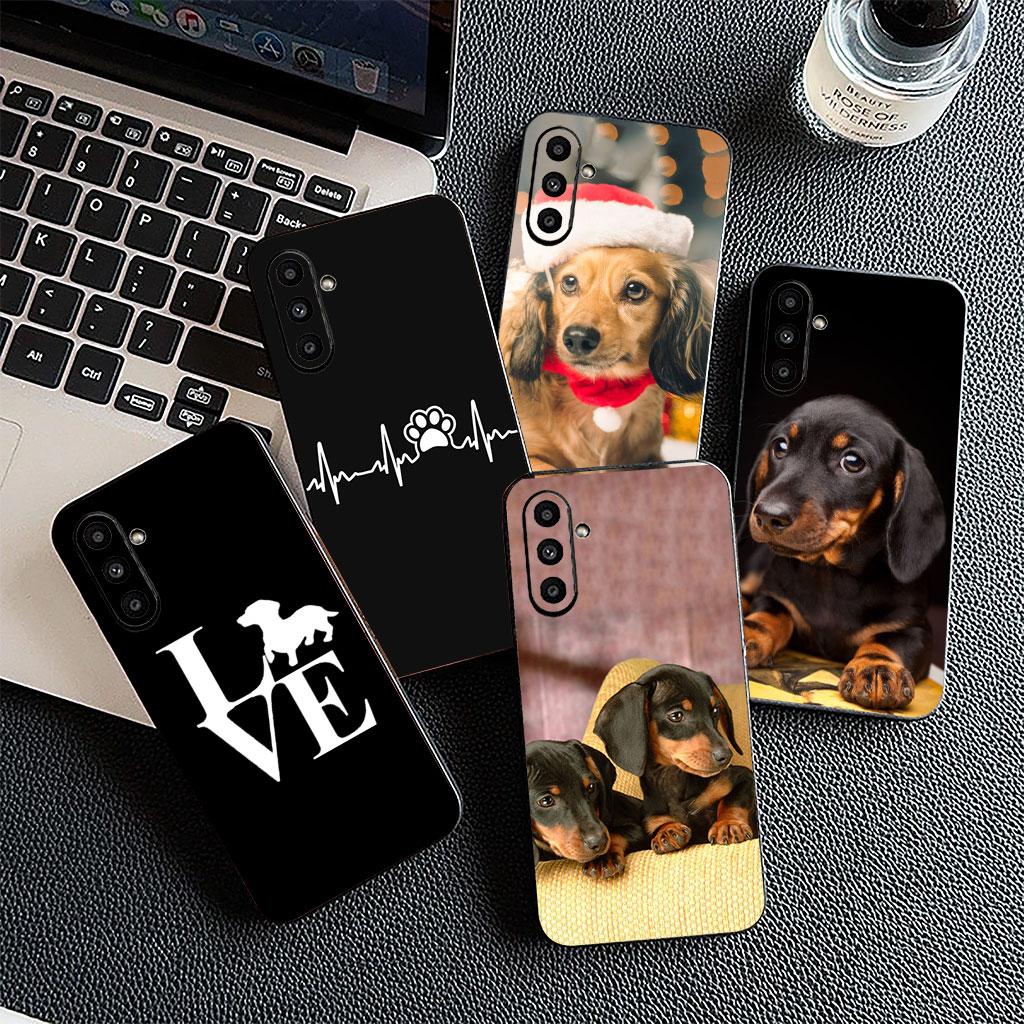 Phone Cover for Motorola Moto G86 G14 G35 G34 G45 G55 G64 G75 G85 G24 G15 G54 G57 Power Casing Flexible Case Paw Dachshund Dog