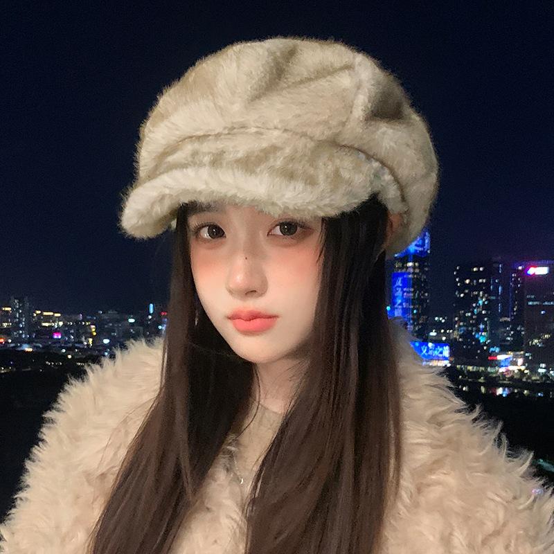 Korean Winter Hat for Women's Thickened Warm Baseball Cap Showing Face Small High end Plush Hat Fashionable and Versatile Octagonal Hat