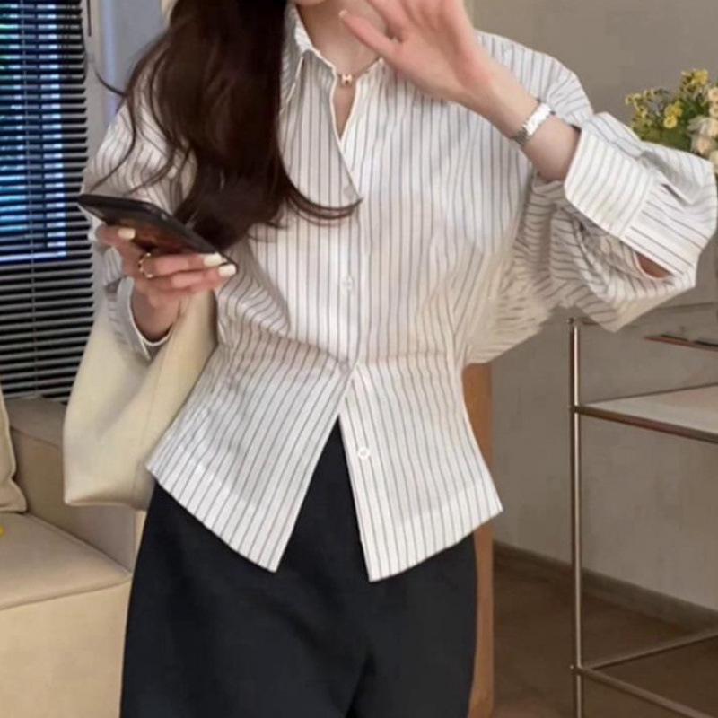 Chic Striped Long-Sleeve Waist-Cinching Slit Top for Early Autumn