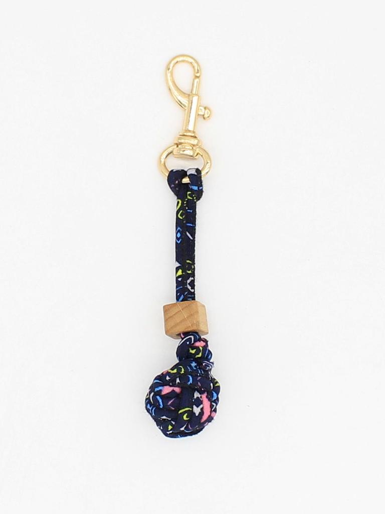 Korean Style PU Leather Hand-woven Ball Bag Pendant & Phone Charm - Autumn/Winter Collection