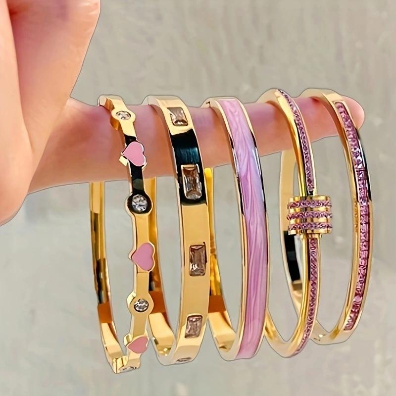 Titanium Steel Bracelet - Elegant Gold Heart-shaped Diamond-studded Gold Bracelet Made of Sand Gold Stainless Steel Pink heart shape