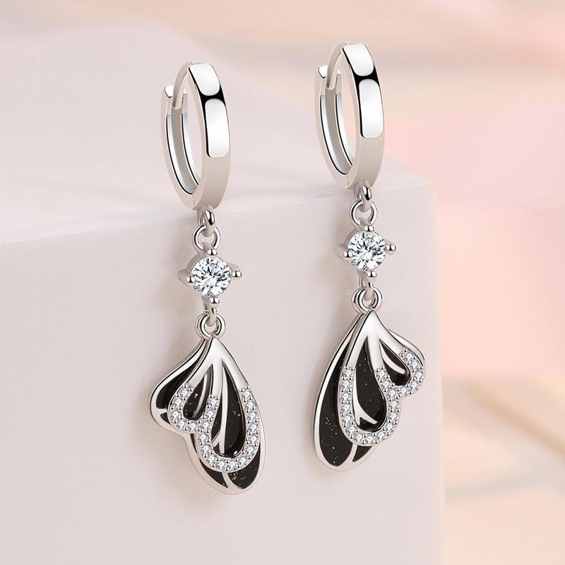 925 Sterling Silver Claws Stud Earrings with Crystal AAA CZ Stone Modern Design Fashion Versatile Accessories Women Jewelry