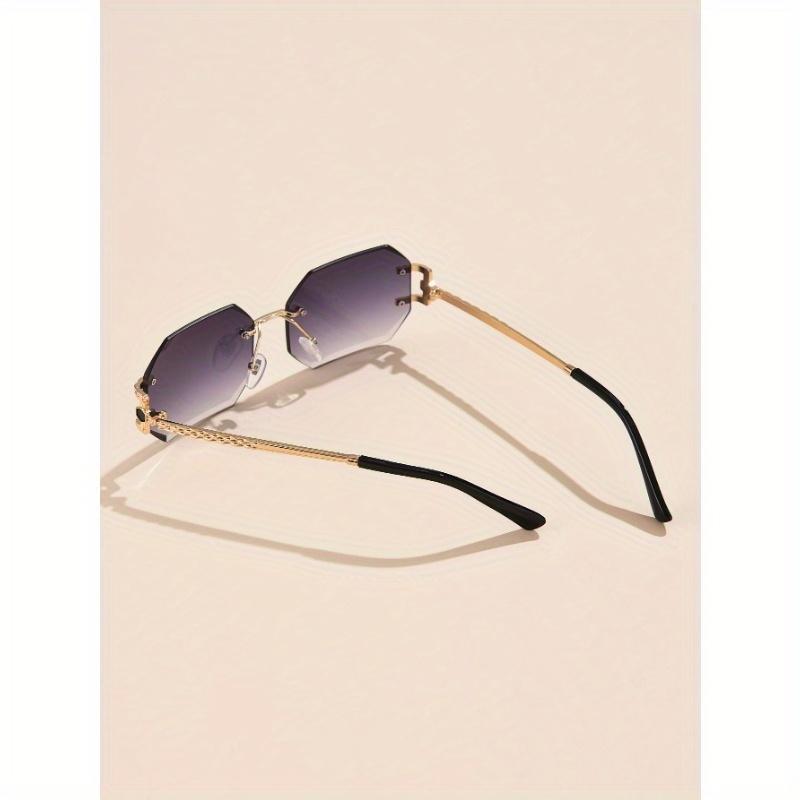 1pc Women's Metal Frameless Square Small Frame Hollow Design Vintage Sexy Elegant Decorative Fashion Glasses, Suitable For Daily, Holiday