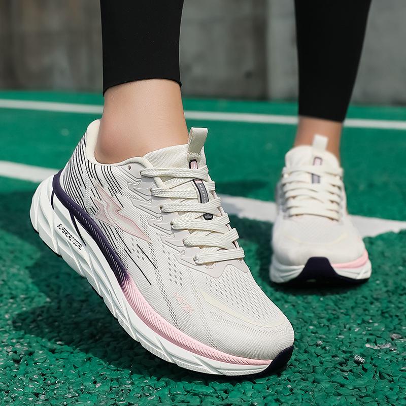 Lightweight low-top soft-soled cushioning high-elastic sports shoes breathable mesh shoes comfortable running shoes