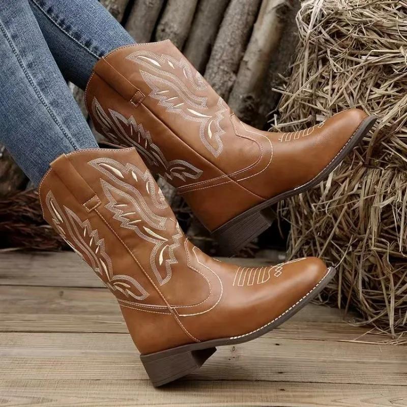 Women Boots  New Autumn Winter Western Cowboy Boots Women Fashion Embroidered Outdoor Casual Shoes for Women Botas De Mujer