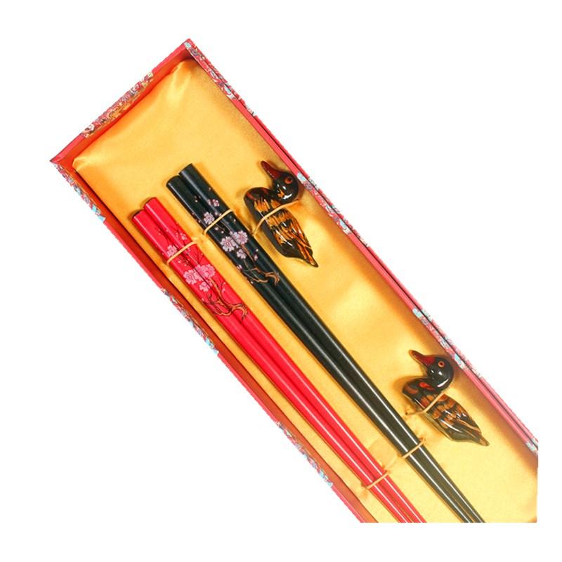 wood chopsticks 2 pairs with holders Chinese characteristics China Affairs presents best gift chopsticks souvenir