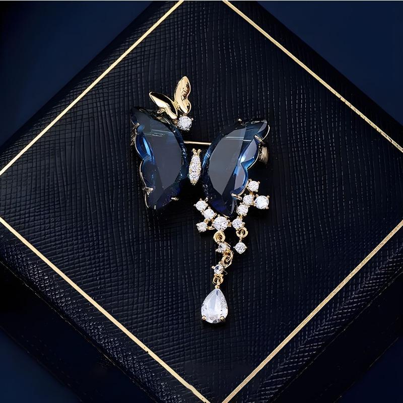 "Elegant Dance Brooch, High-end Women's Exquisite Butterfly Water Drop Tassel Brooch, Niche Design Sense Brooch.