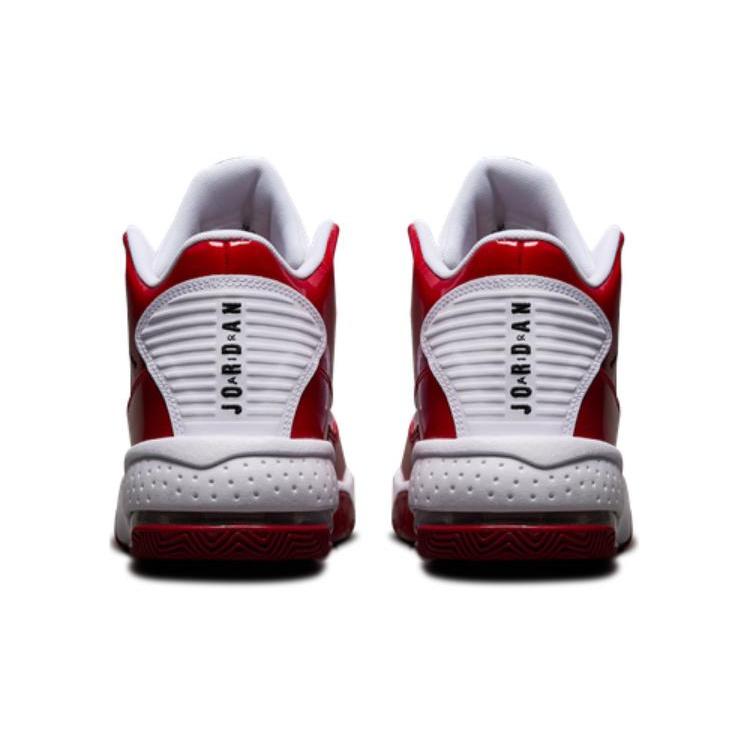 Jordan Max Aura 2 Kids Basketball Shoes DC1767-100