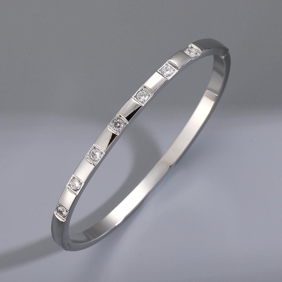 2024 Hot Trend Silver & Diamond Titanium Steel Bangle for Women