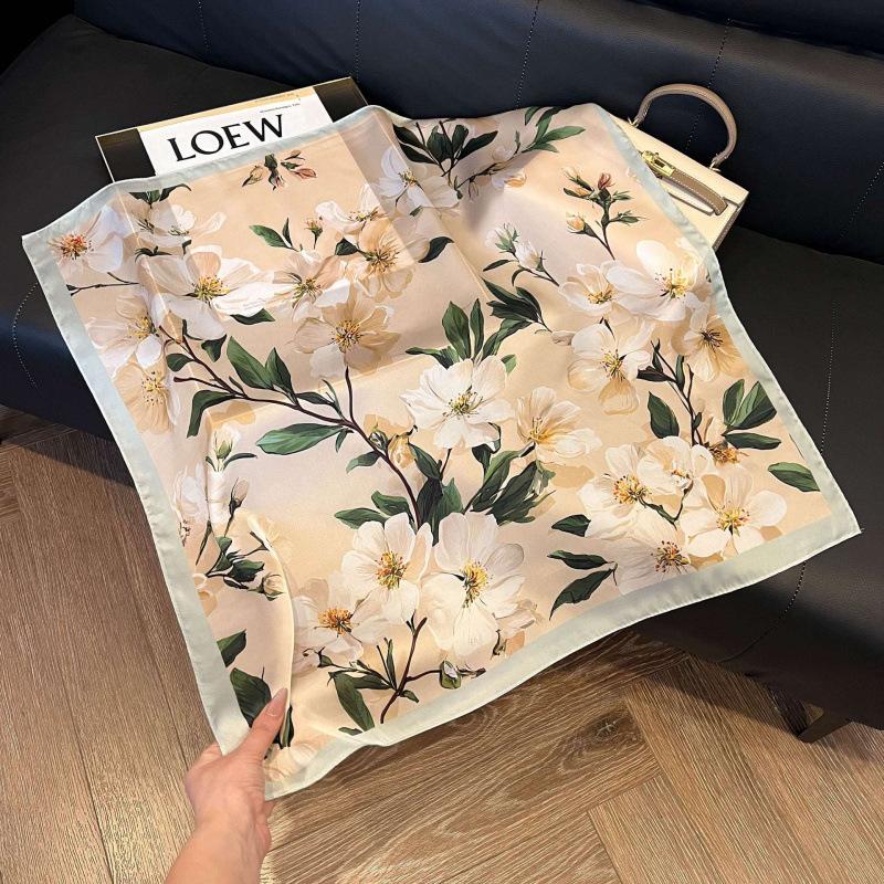 Fashion Black and White Printing Temperament Square Scarf Imitation Silk Korean Version Decorative Scarf Scarf Professional Decorative Shawl Silk Scar