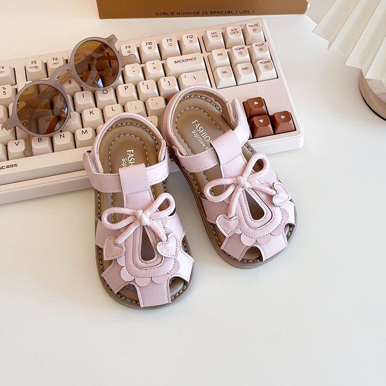 

Baby girl princess shoes 2025 new baby sandals summer soft-soled toddler shoes little girl small leather shoes bag head 30 розовый