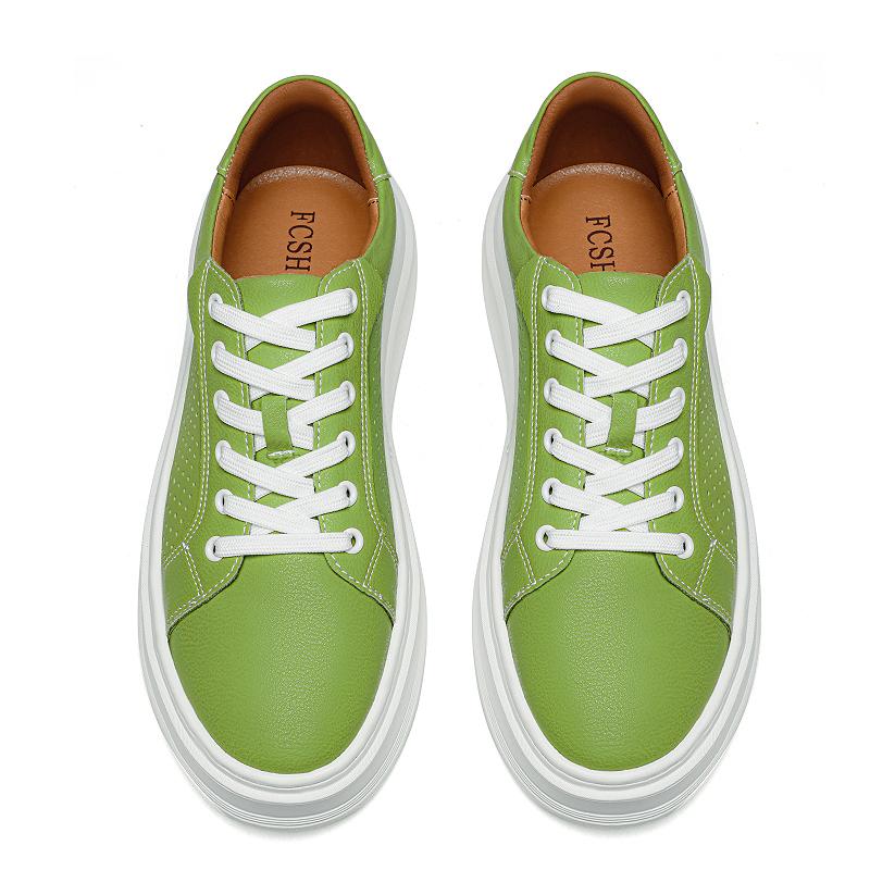 Fashion Handmade Oxford Shoes Comfortable Casual Shoe Versatile Men Punching  Eather Breathable Shoes Classic Soft Sole Outdoor Sneakers