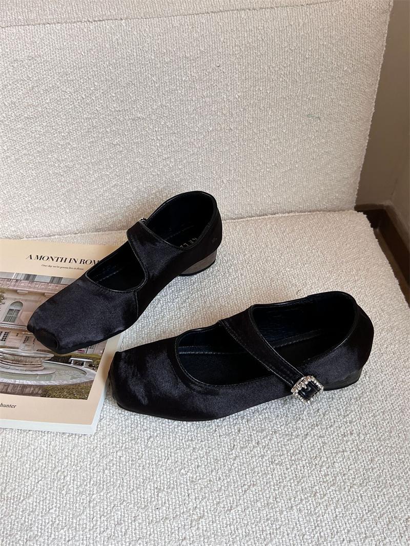 

IPPEUM Балетки Сатиново-розовые Туфли Женские Квадратный Носок Мэри Джейн Туфли Лодочки Балетки Женские 245 чёрный