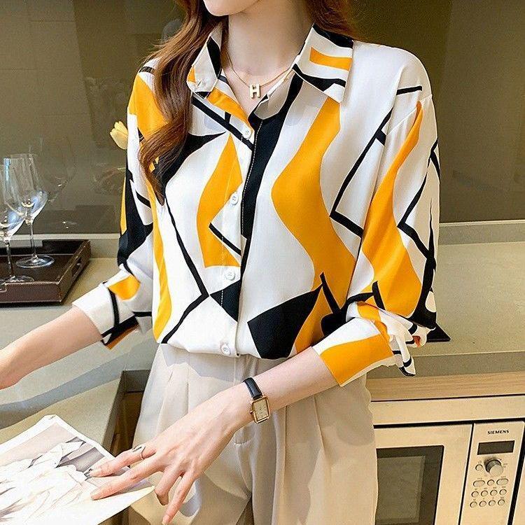 Women's Korean Style Chiffon Blouse: Slim Fit, Printed, Plus Size, Long Sleeve, Versatile Sun Protection Shirt for Spring and Summer.