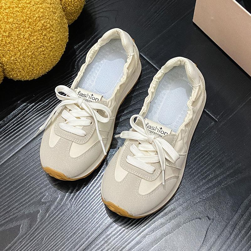 New women's shoes, casual sports and versatile slippers