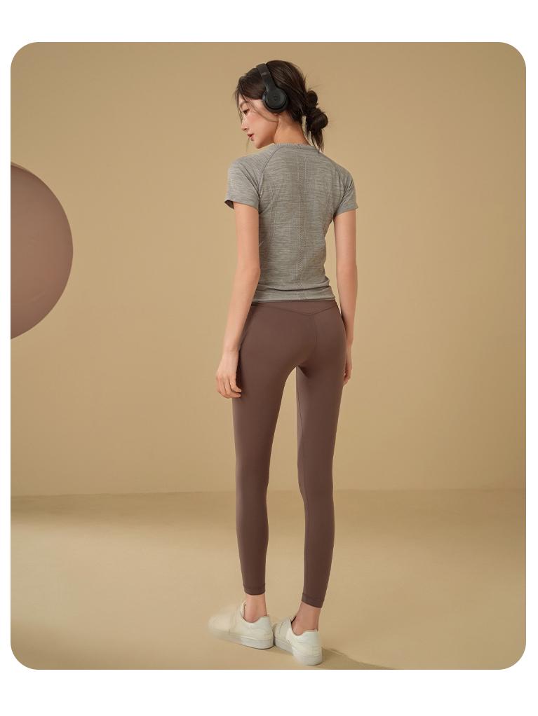 Women's Slim Fit Short Sleeve Yoga Top: Breathable, Quick-Dry Sports Wear