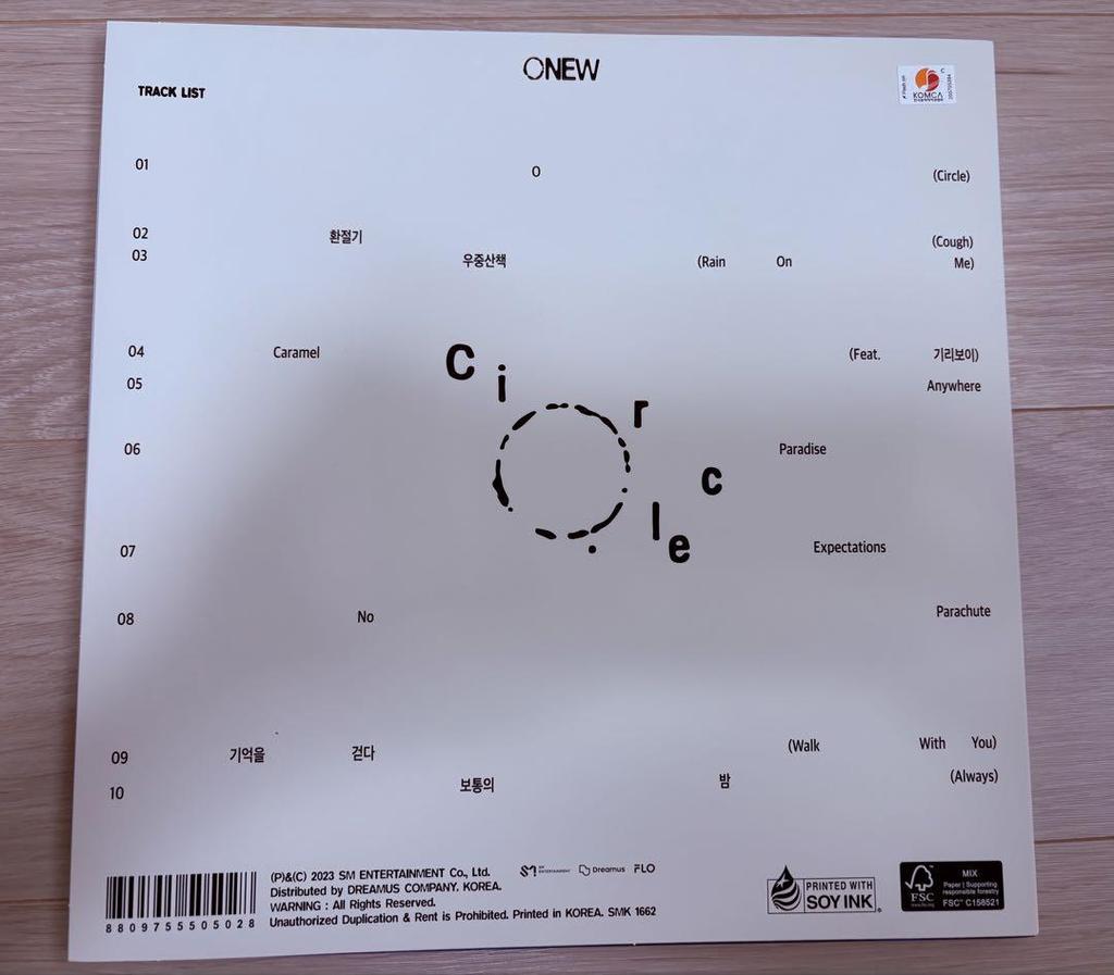 [USED] ONEW 1st Album Circle with Photocard