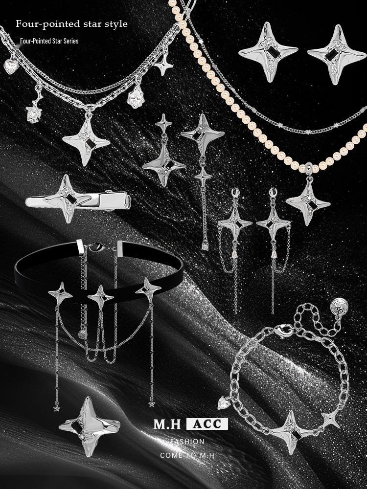 Four-Pointed Star Women's Necklace - Light Luxury & Original Design Clavicle Pendant