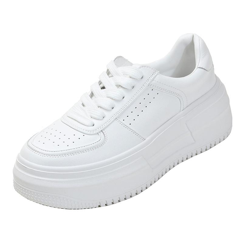 Popular Platform White Shoes Women's Spring and Autumn Hong Kong Style Increases 2025 New Versatile Casual Sports Shoes Niche Board Shoes