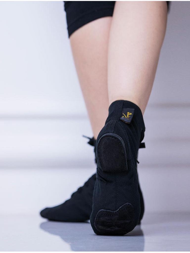 Czarne płócienne buty baletowe i jazzowe z wysoką cholewką i miękką podeszwą dla mężczyzn i kobiet
