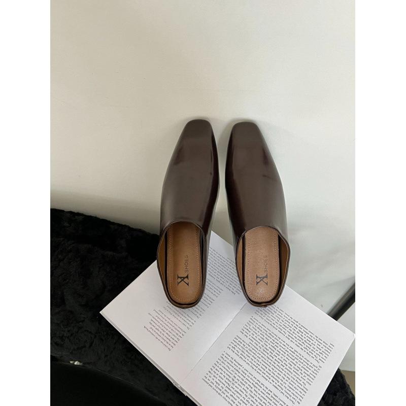 2025 primavera y otoño nuevo bolso versión coreana cabeza arrastre medio simple cabeza cuadrada retro zapatillas perezosas medias zapatillas zapatos planos