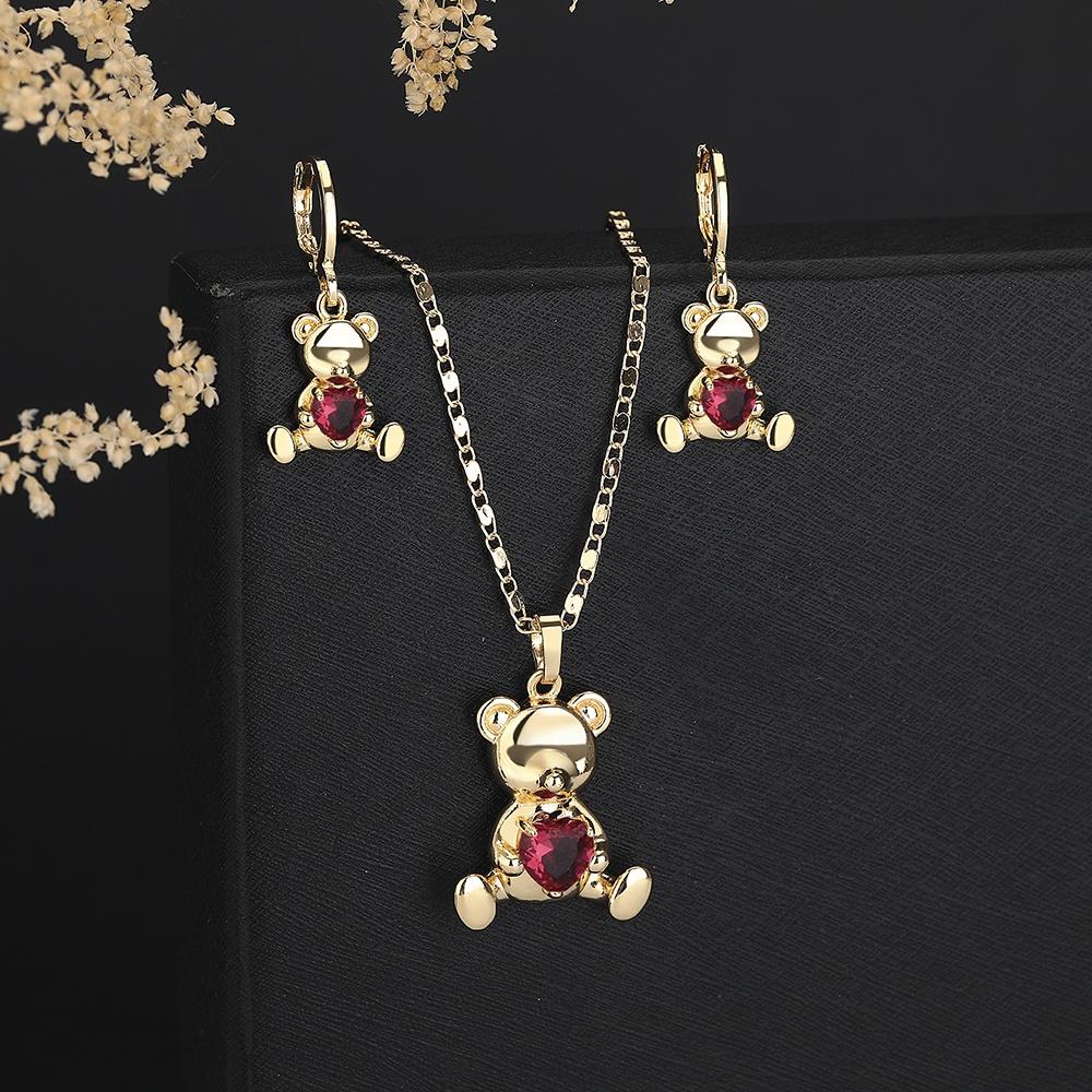 Hengdian Joyeria Chic 18K Gold Plated Brass Earrings Necklace Set With Cute Zircon Bear Design for Women Fashion Jewelry Set