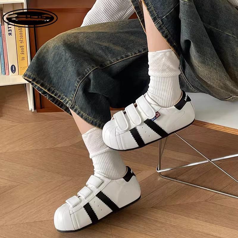 Qi Yan Chou Meng platform German training shoes women's 2025 summer new heightening versatile shell head casual big head board shoes