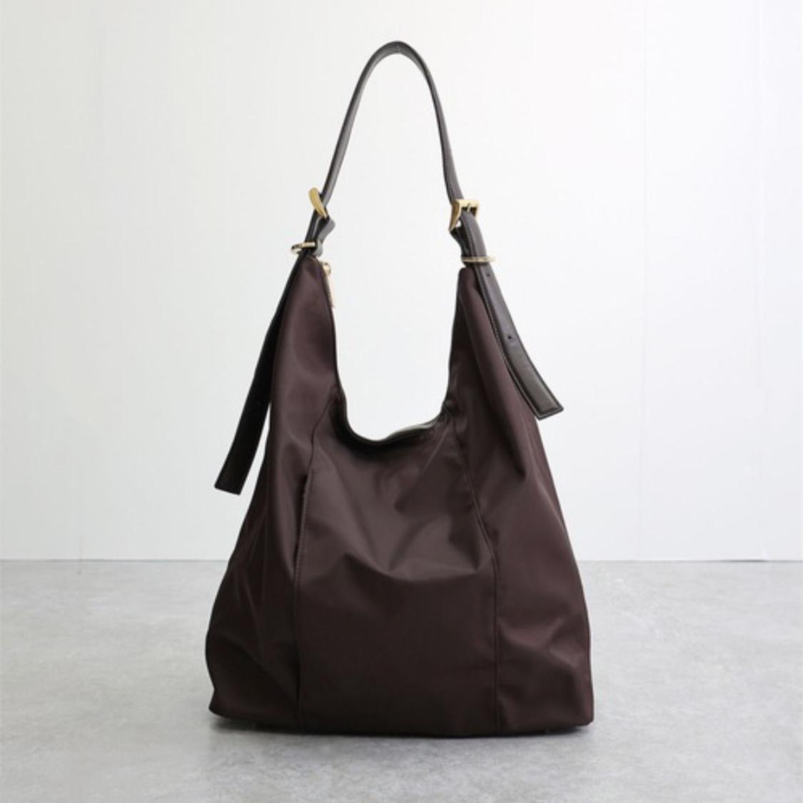 26 Новая экспортная нейлоновая сумка-тоут для внешней торговли ленивый стиль премиум сумка через плечо легкая большая вместимость подмышечная женская сумка кофейный