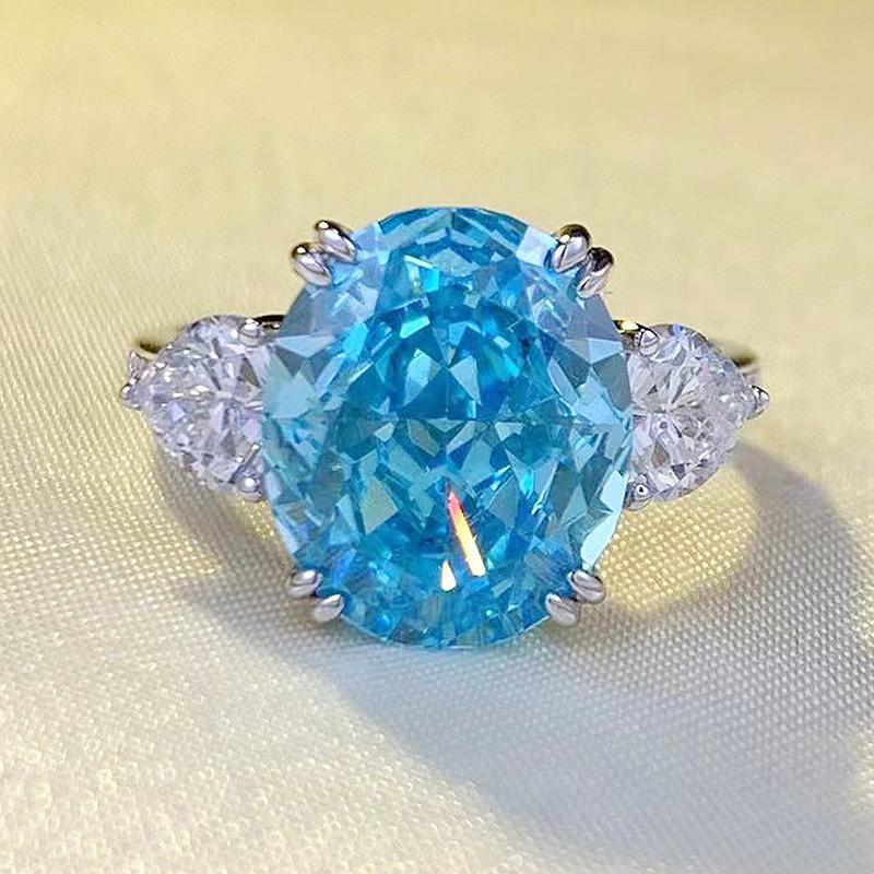 Zhuo Zhifan 2023 S925 Silver Sea Blue Ice Flower Oval Ring for Women