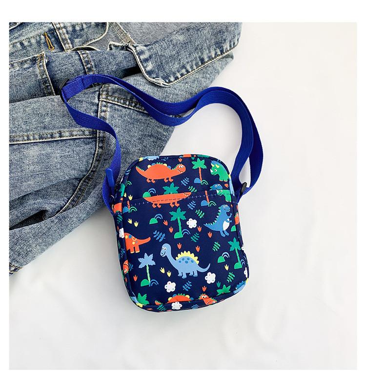 Childrens Dinosaur Cartoon Sling Bag With Zipper Closure For Daily Outings