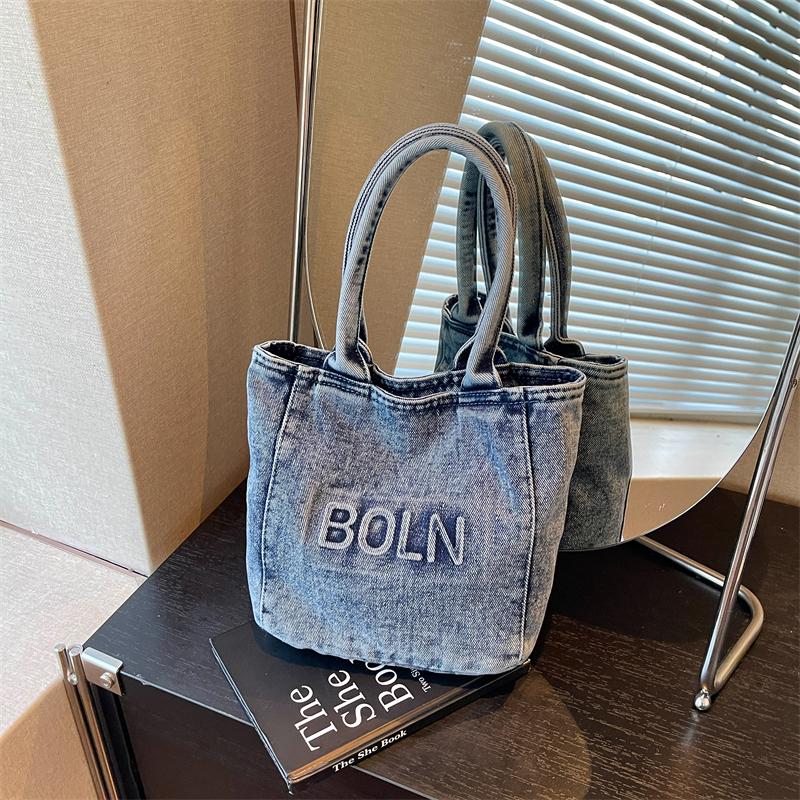 Mini Borsa Tote in Denim Lavato con Design a Lettere Ricamate Manico Superiore Borsa a Mano Piccola Casual per Donne Quotidiana