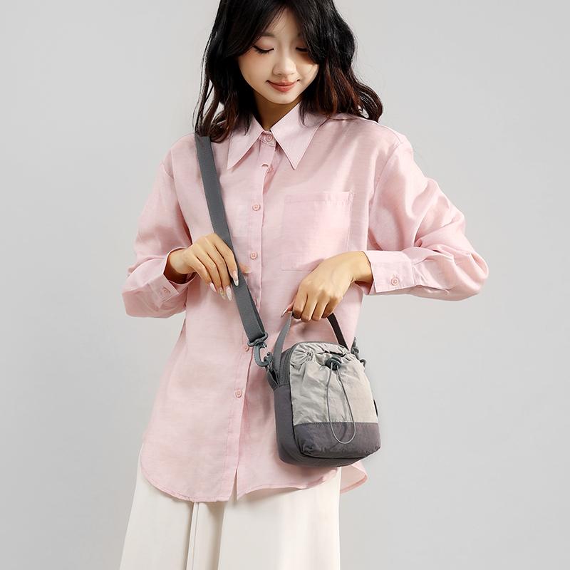 Leichte Handy-Tasche Damen Mehrschichtige Schulter-Umhängetasche Sport Wasserflaschentasche