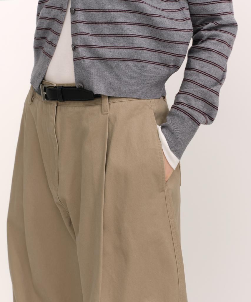 MUSINSA STANDARD WOMAN Women'S Deep Tuck Extra Wide Chino Pants [Beige]