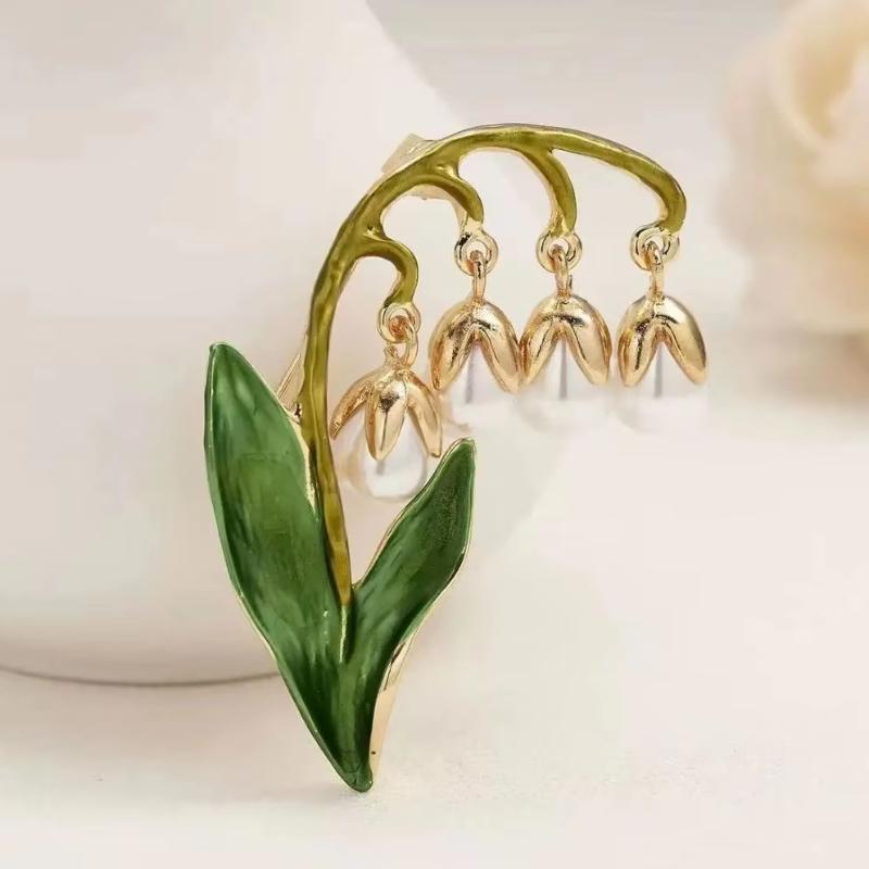 Trendy Pearls Lily Of The Valley Brooches For Women Unisex Flowers Pins Badges Office Party Backpack Gifts Jewelry Accessories