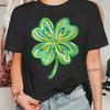 Women's Casual Crew Neck T-Shirt with Four-Leaf Clover Print, Polyester Knit Fabric, Comfortable Short Sleeve Tee for All Season