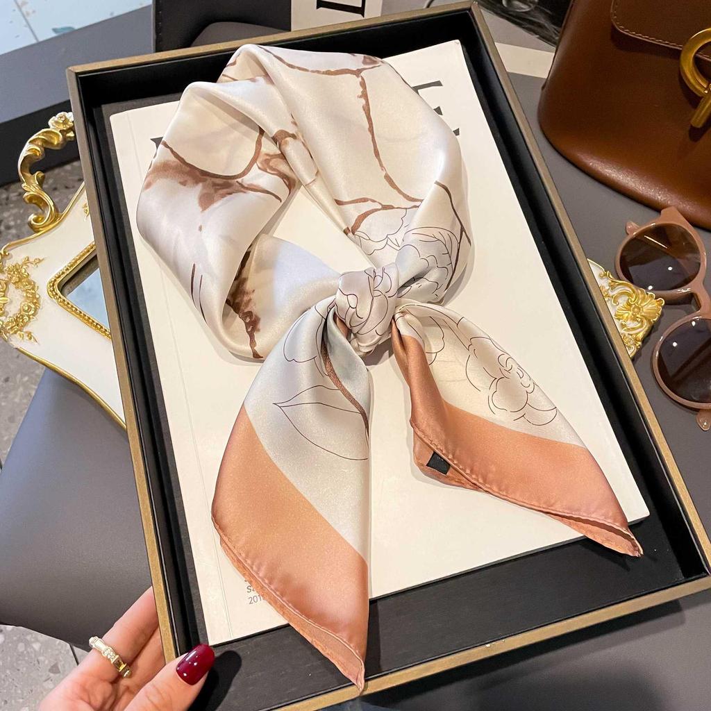 Zhang Ruonan Silk Scarf: Women's 2025 Spring/Summer Retro Neck Tie Accessory - High-End Small Square Neckerchief