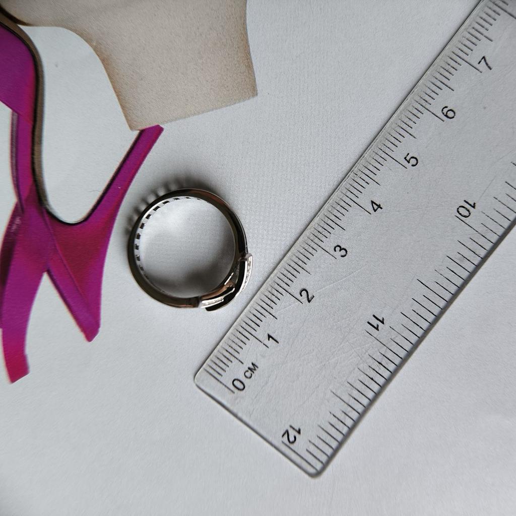 Inel argintiu cu fianite, greutatea produsului 3,09 gr (2184232)