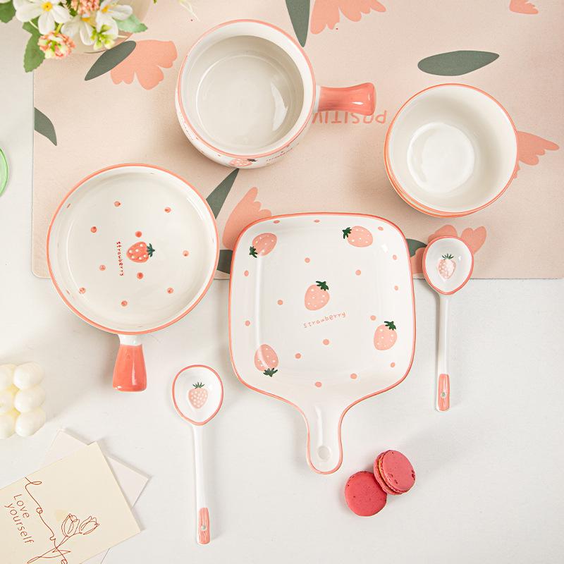Strawberry Ceramic Bowl & Plate Set: Cute, Girly Dinnerware for Kids' Meals