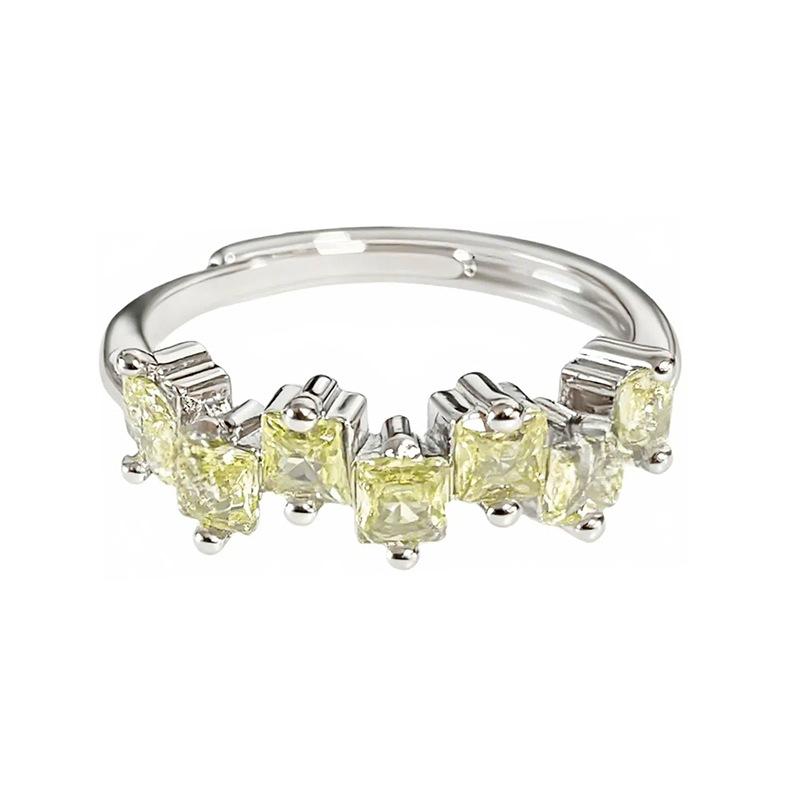 Small Fresh Yellow-Green Zircon Butterfly Flower Row Diamond Ring, Cool Feeling, Light Luxury, High Sense, Niche Colored Treasure Ring Woman