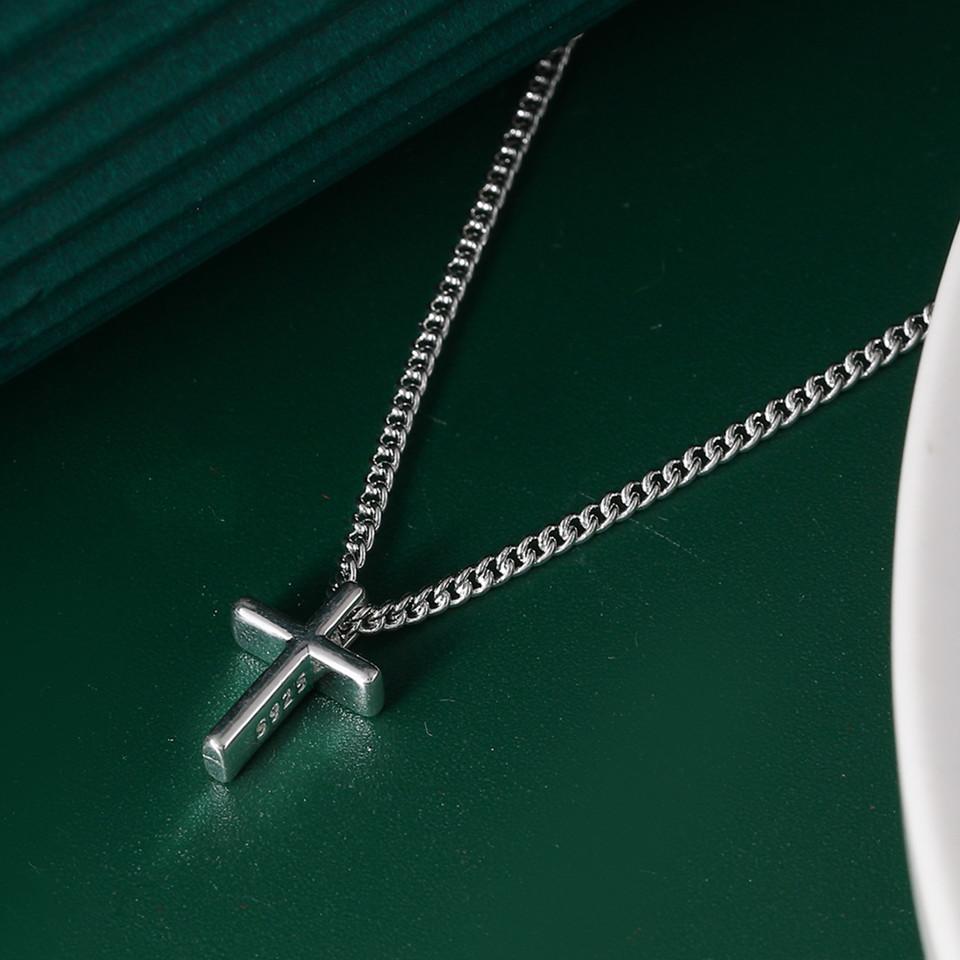 925 Sterling Silber Kreuz Anhänger Halskette Zierlich Minimalistisch Schmuck für Damen Zarte Kette Feiner Mode Geschenk Silberschmuck