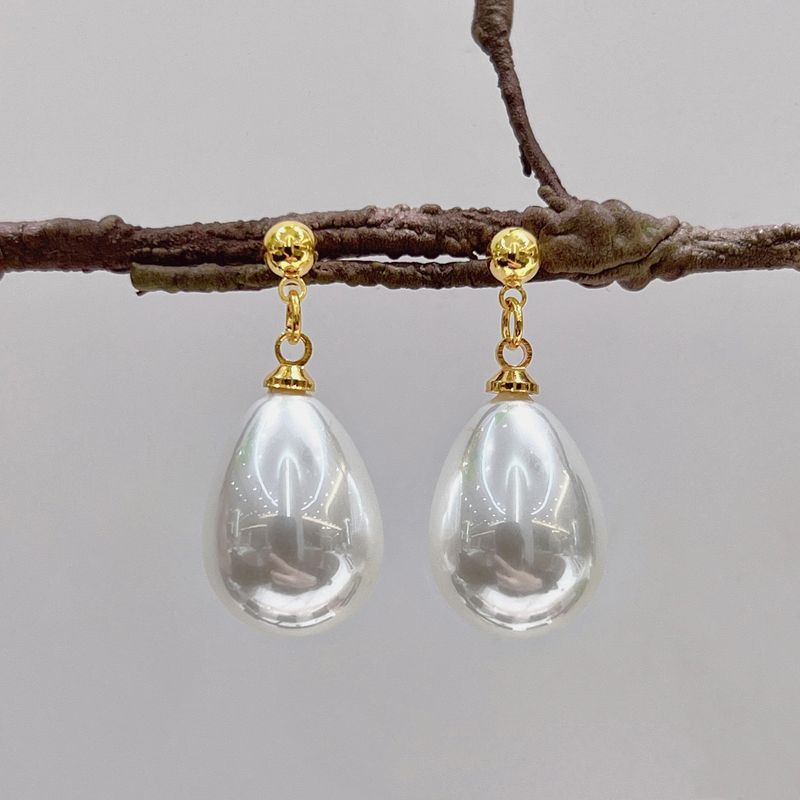 

Ретро Серьги-капли Шампань Серьги-гвоздики Дующие Классический Темперамент G1-048 White