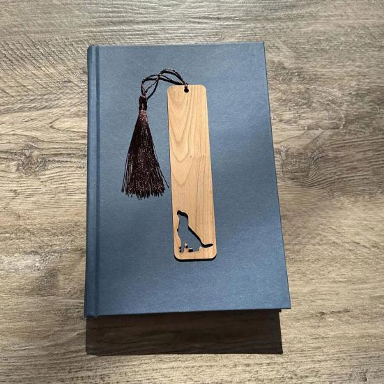 Pet Themed Bookmark Wooden Dog/Cat/Bone/Paw Carving Book Mark with Tassel Gift for Book Lovers Pet Owners